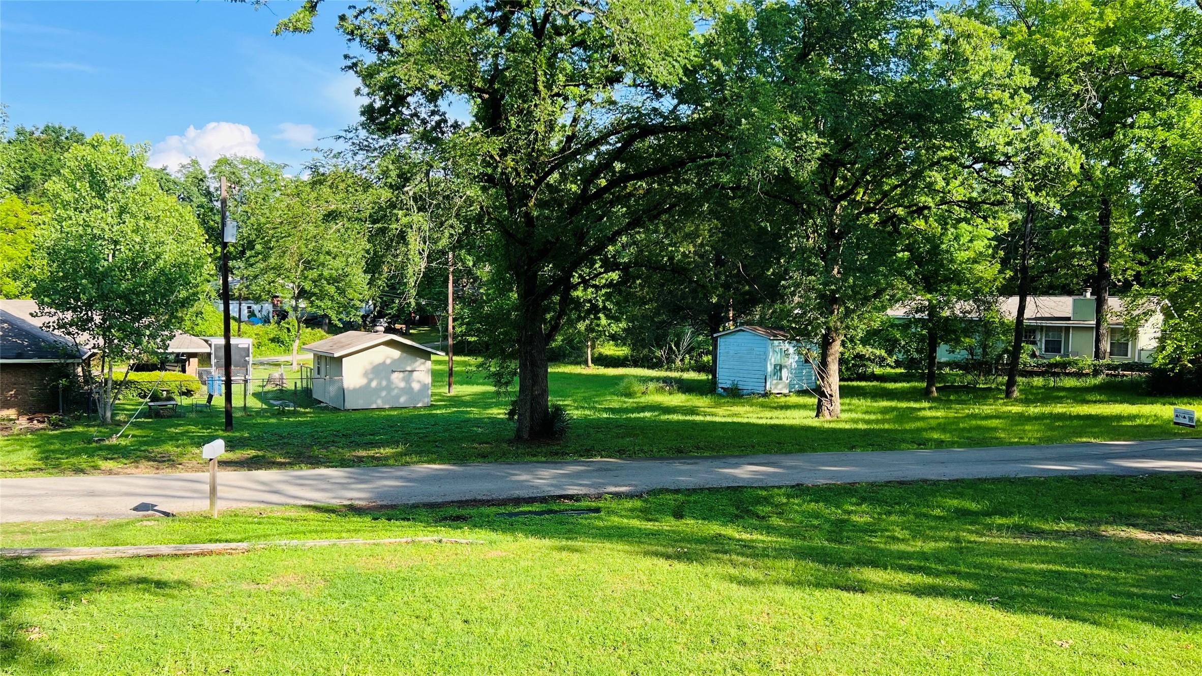 613 Hilltop Drive Tool TX 75143