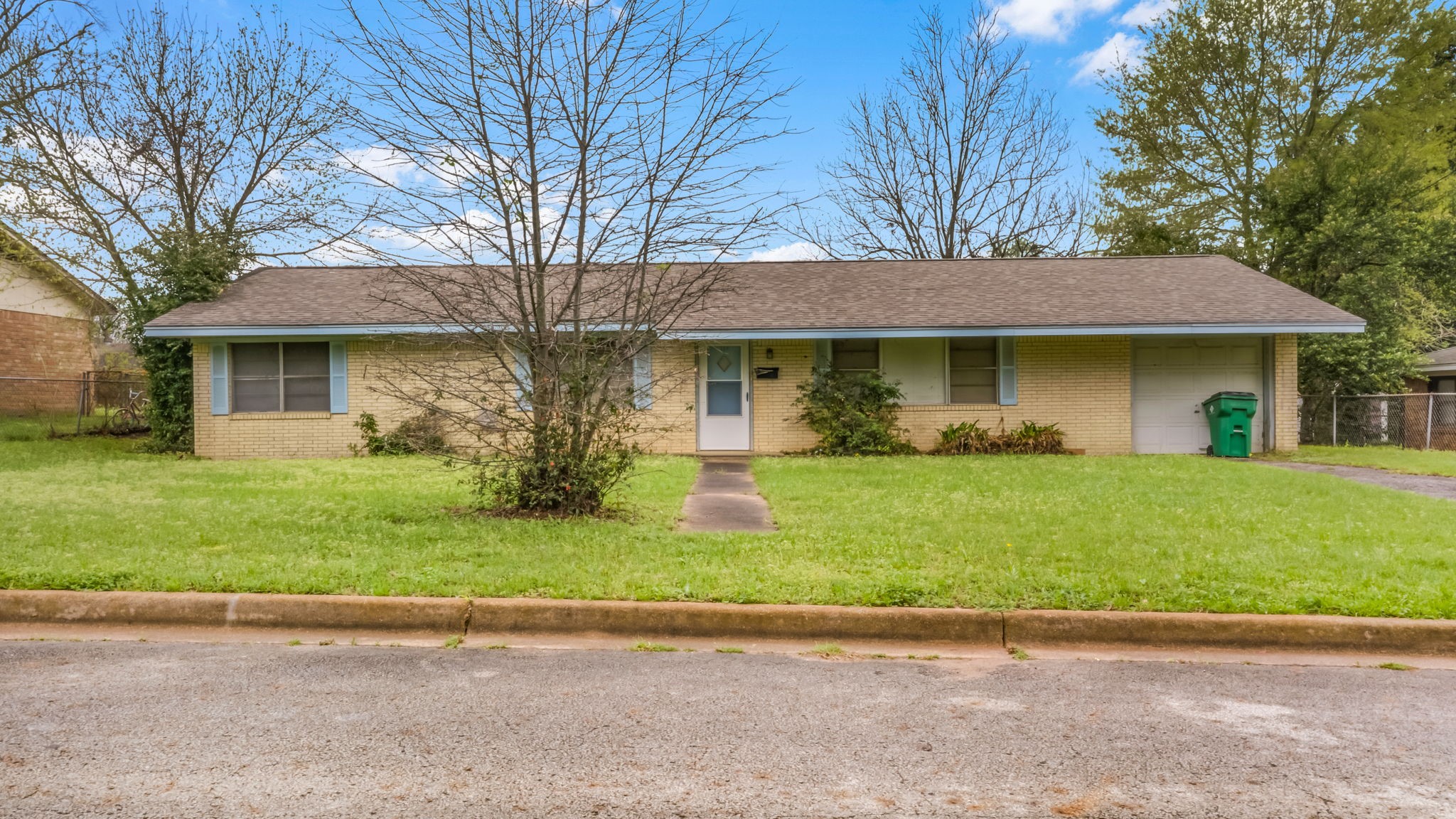117 Cedar Heights Drive Palestine TX 75803
