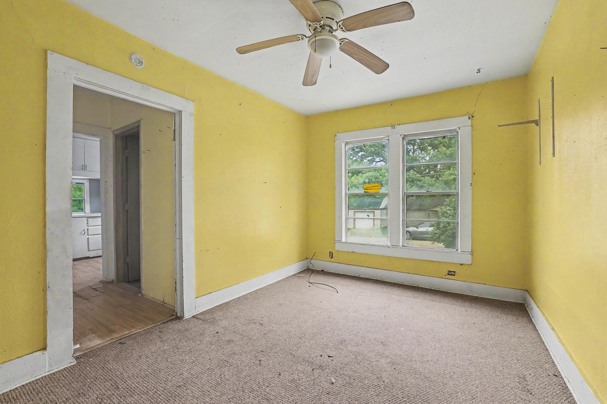 531 E Day Street Denison TX 75021