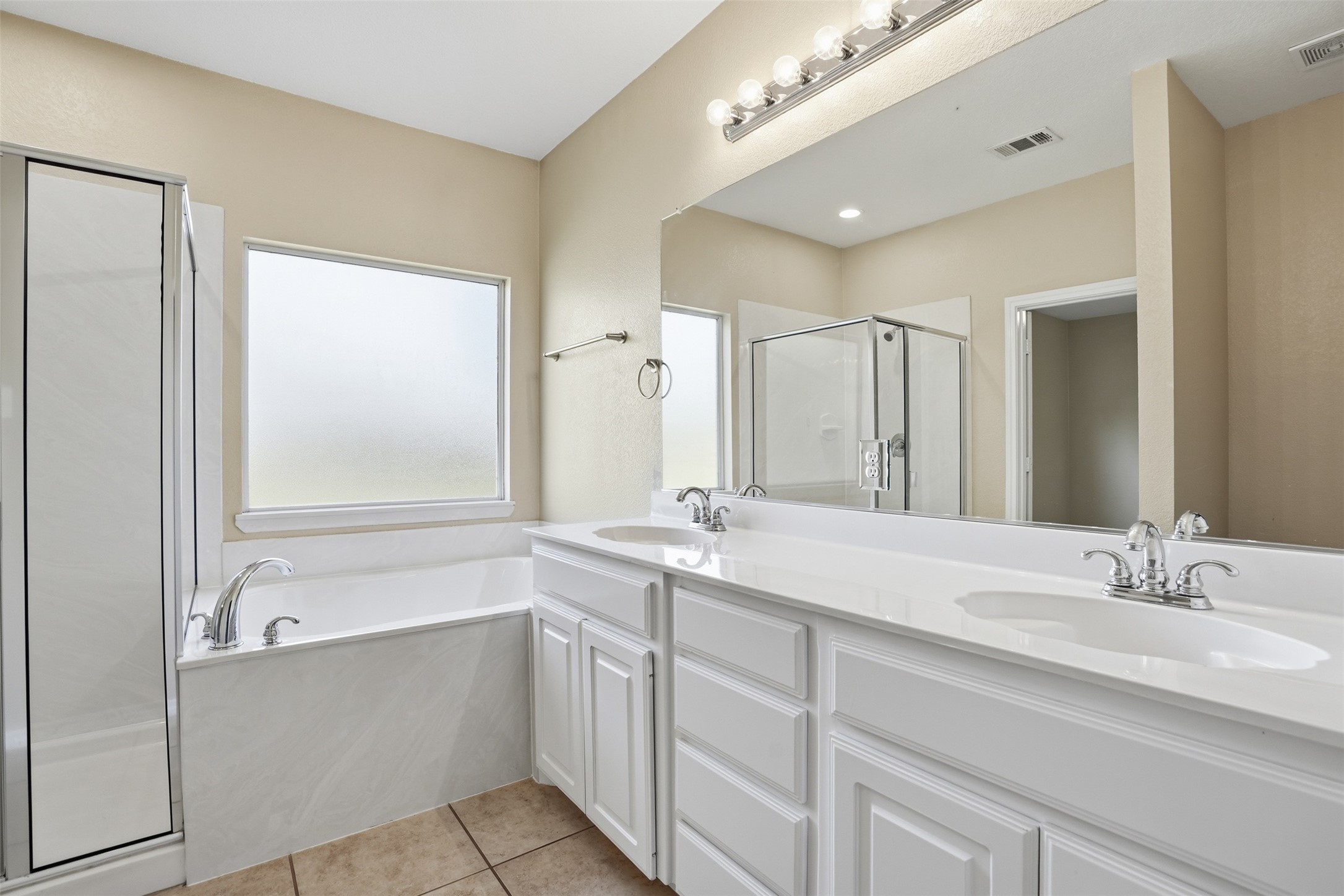 2421 Priscella Drive Fort Worth TX 76131