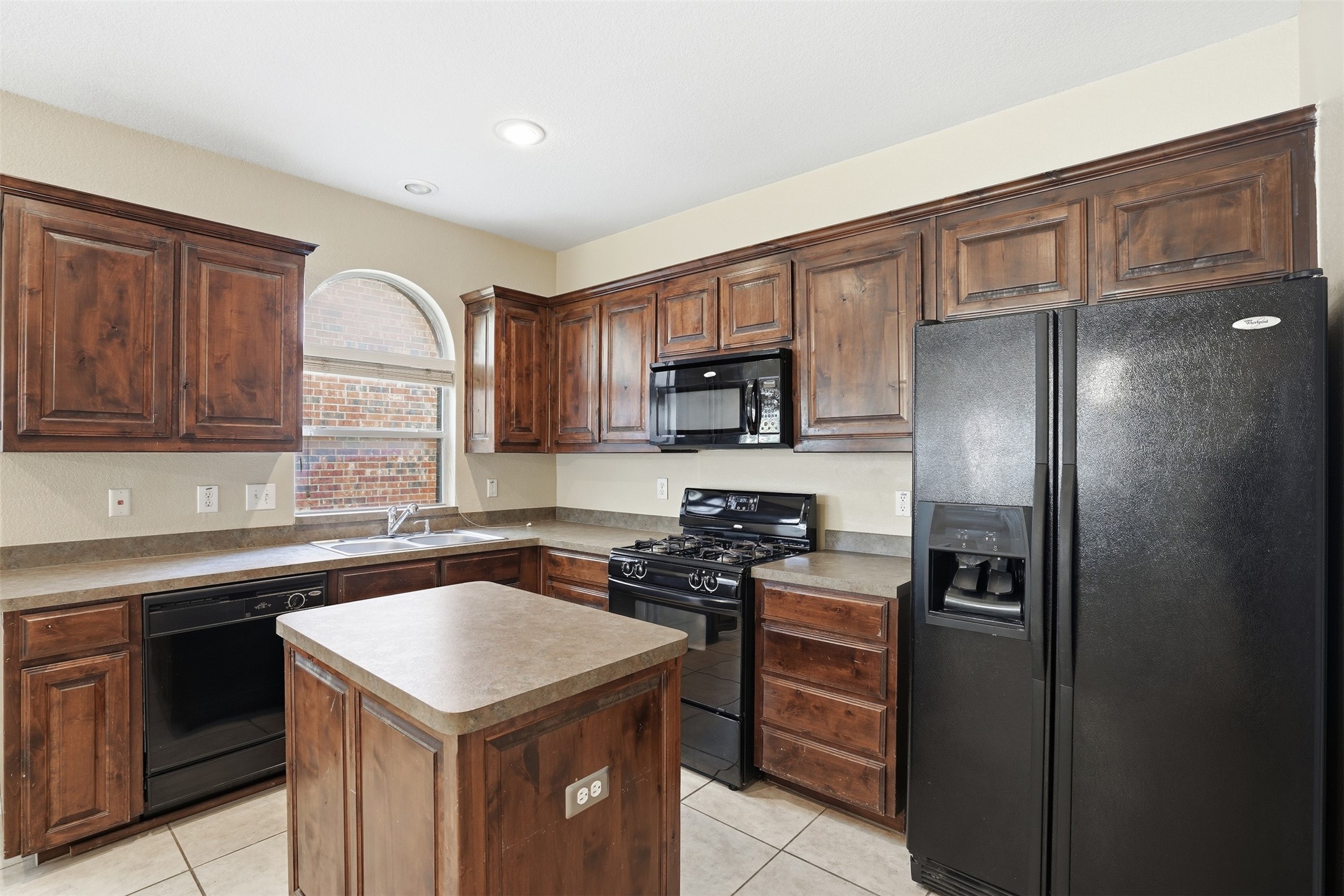 2421 Priscella Drive Fort Worth TX 76131