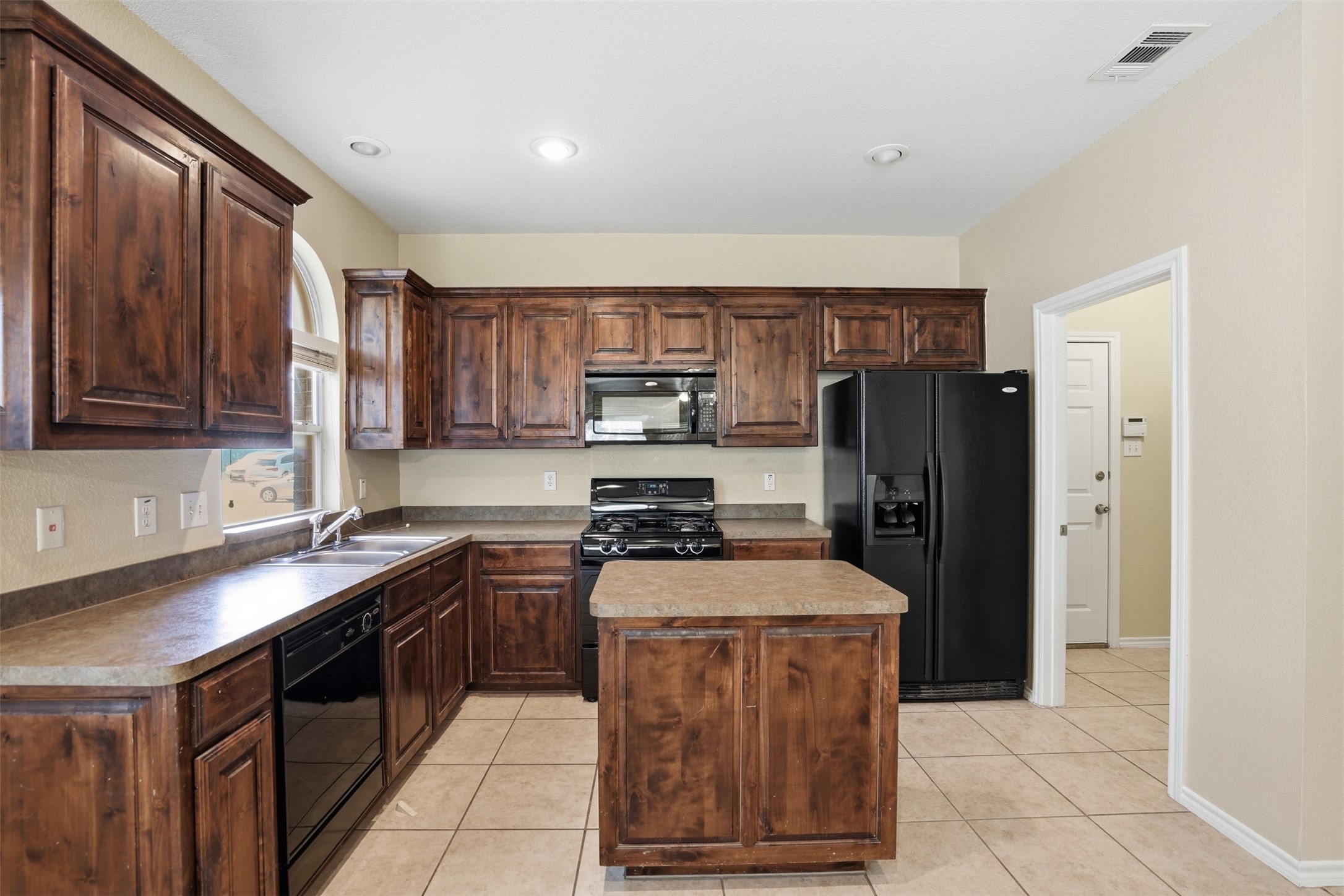 2421 Priscella Drive Fort Worth TX 76131