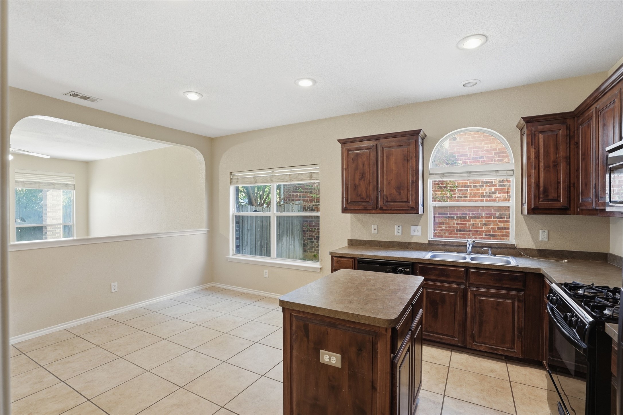 2421 Priscella Drive Fort Worth TX 76131