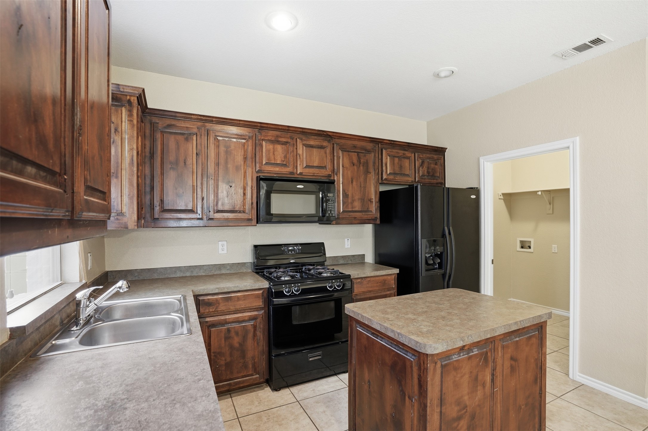 2421 Priscella Drive Fort Worth TX 76131