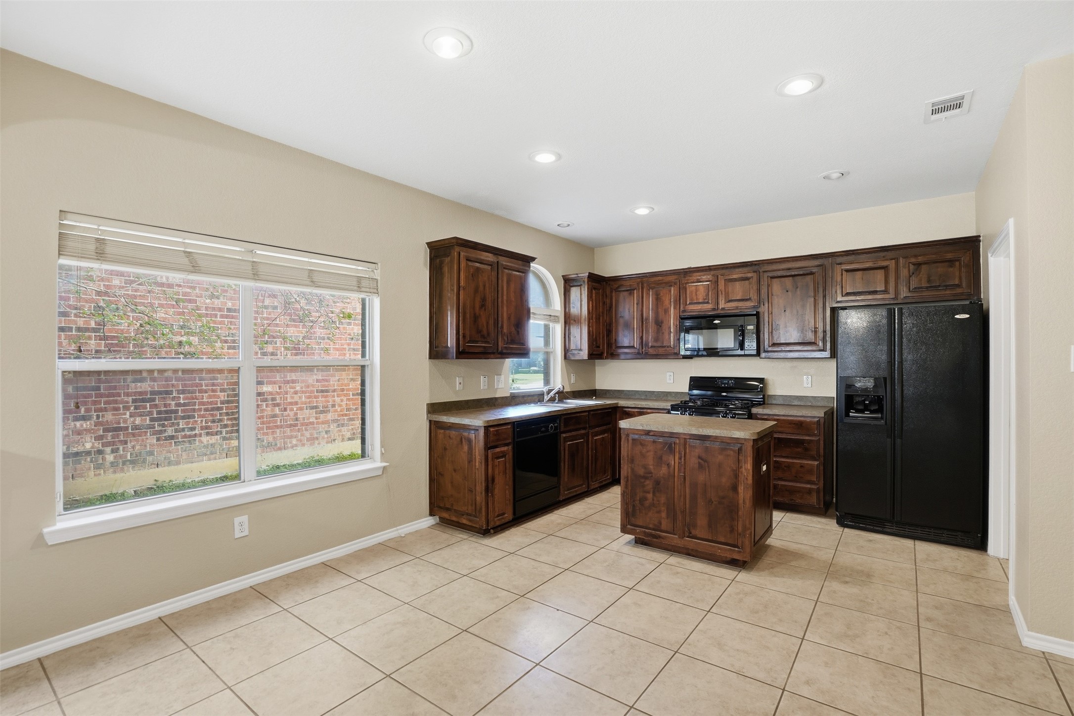 2421 Priscella Drive Fort Worth TX 76131