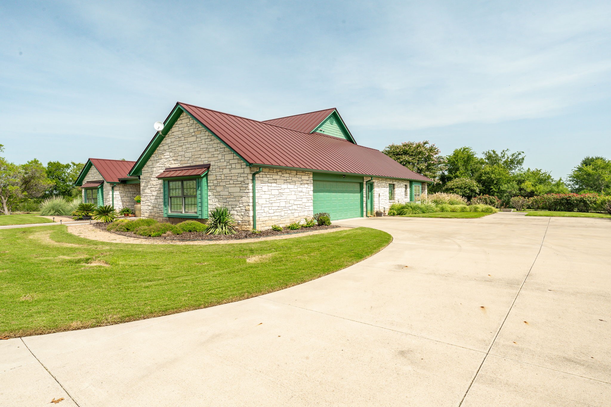 501 County Road 103 Comanche TX 76442