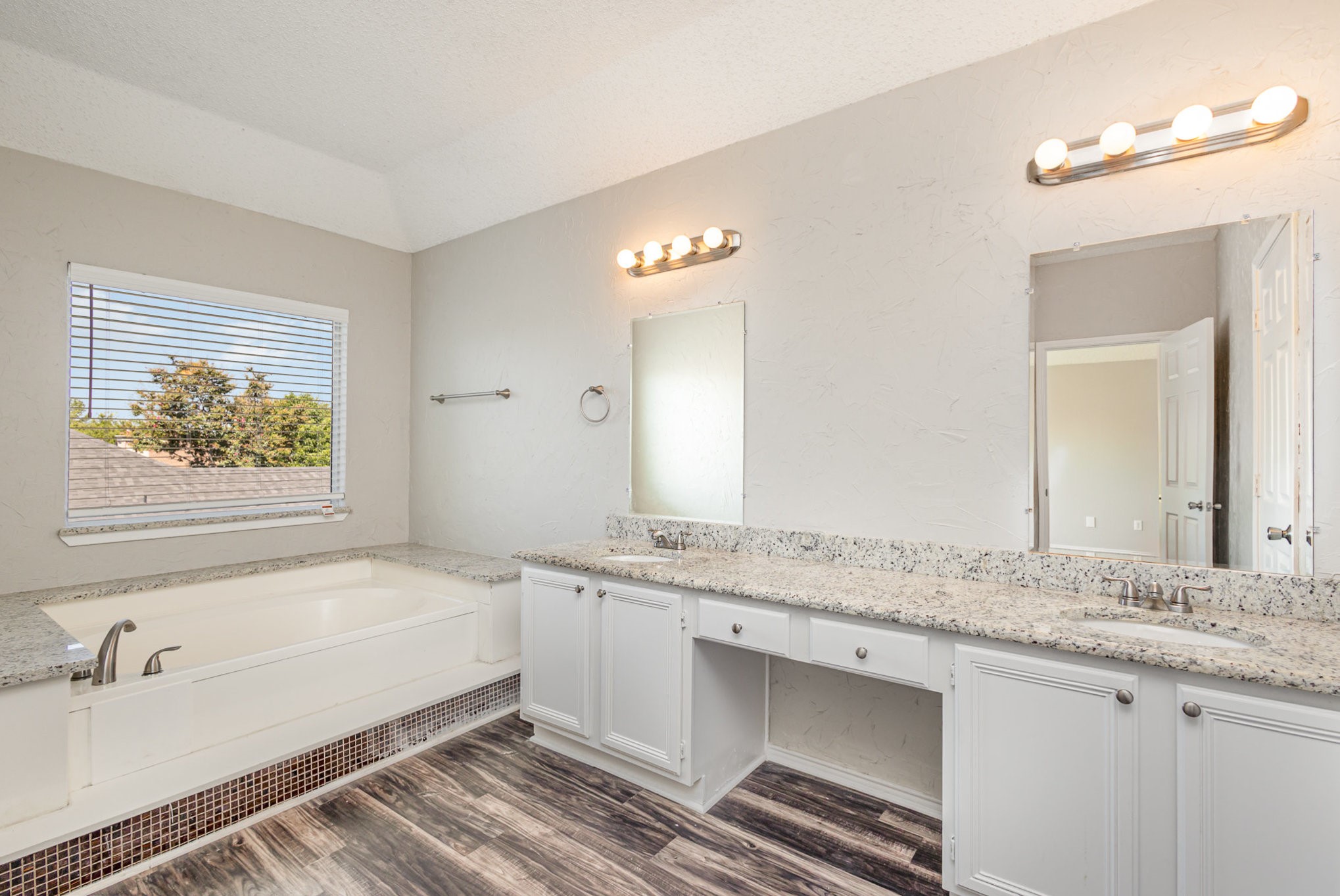7100 Layla Road Arlington TX 76016