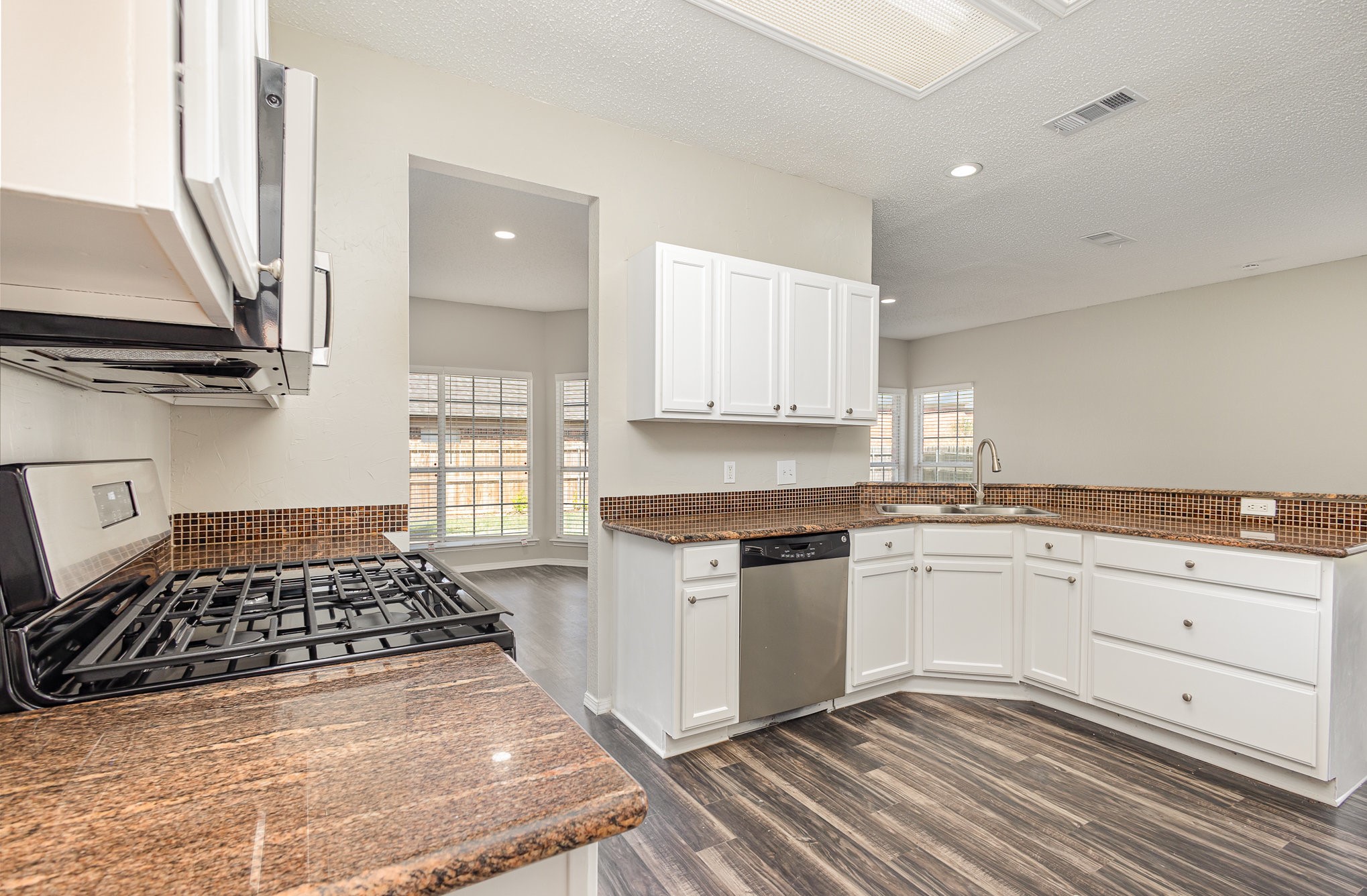 7100 Layla Road Arlington TX 76016