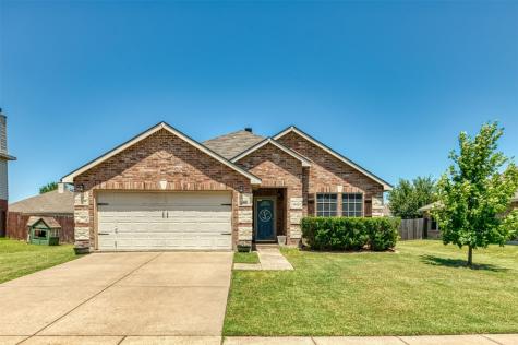 1408 Lauren Drive Burleson TX 76028