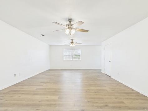 8677 State Highway 19 S Athens TX 75751