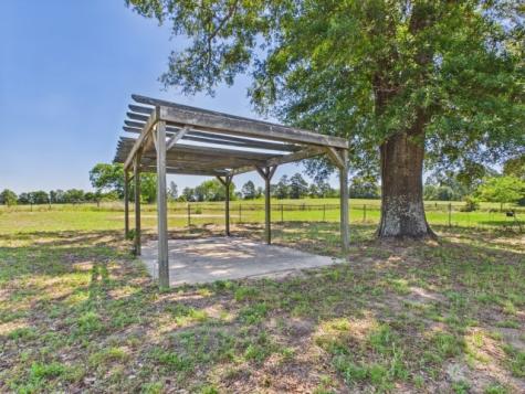 8677 State Highway 19 S Athens TX 75751