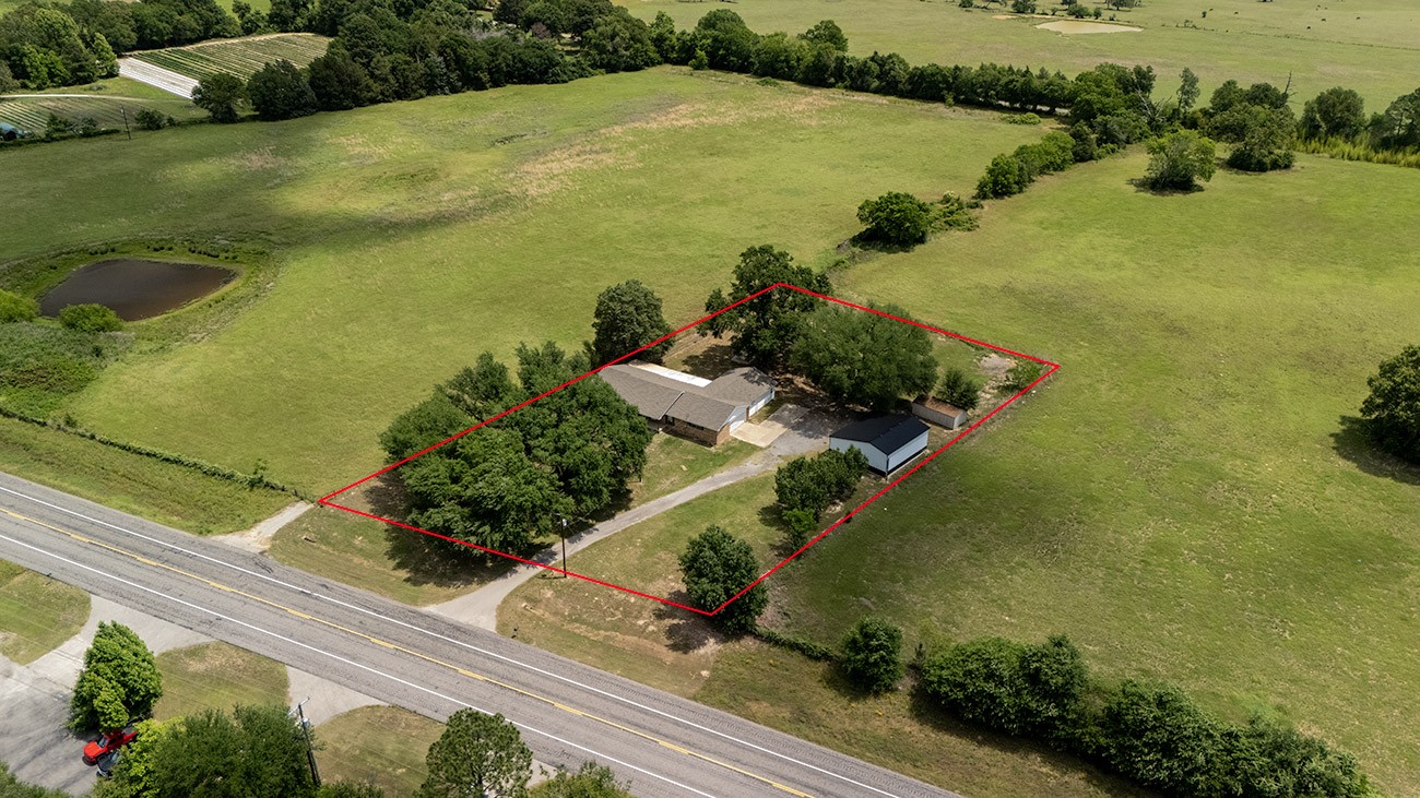 8677 State Highway 19 S Athens TX 75751
