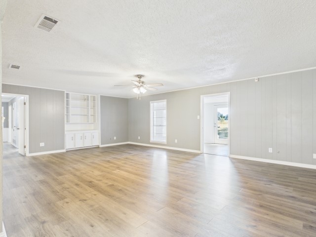 8677 State Highway 19 S Athens TX 75751