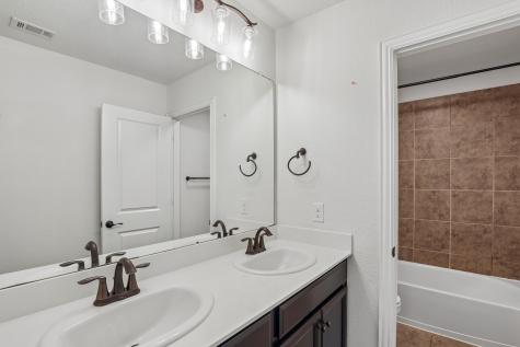 7228 Ridgepoint Drive Irving TX 75063