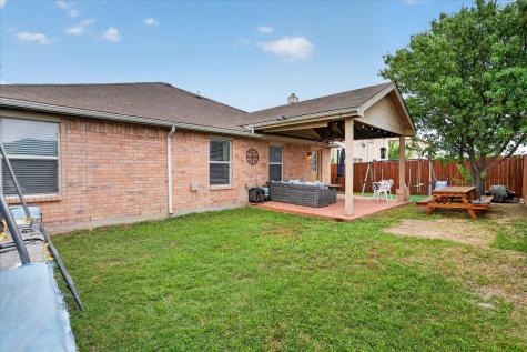 2019 Limestone Drive Grand Prairie TX 75052