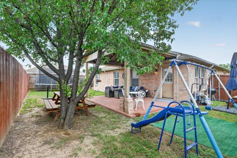 2019 Limestone Drive Grand Prairie TX 75052