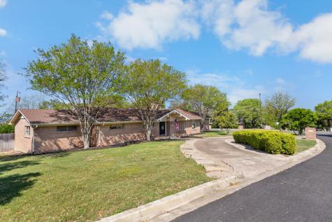 1016 Hummingbird Lane Woodway TX 76712