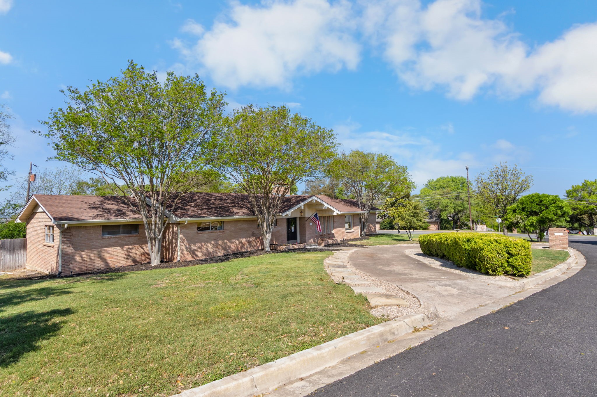 1016 Hummingbird Lane Woodway TX 76712