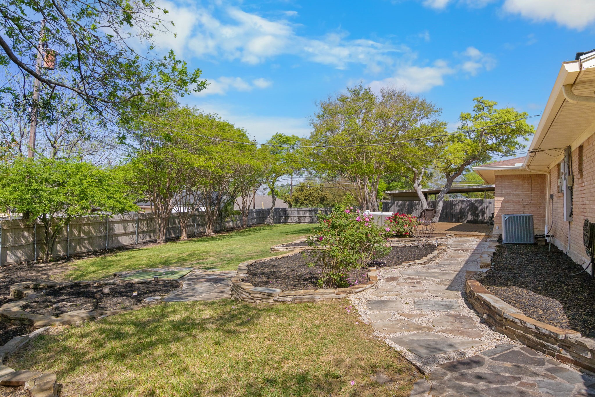 1016 Hummingbird Lane Woodway TX 76712