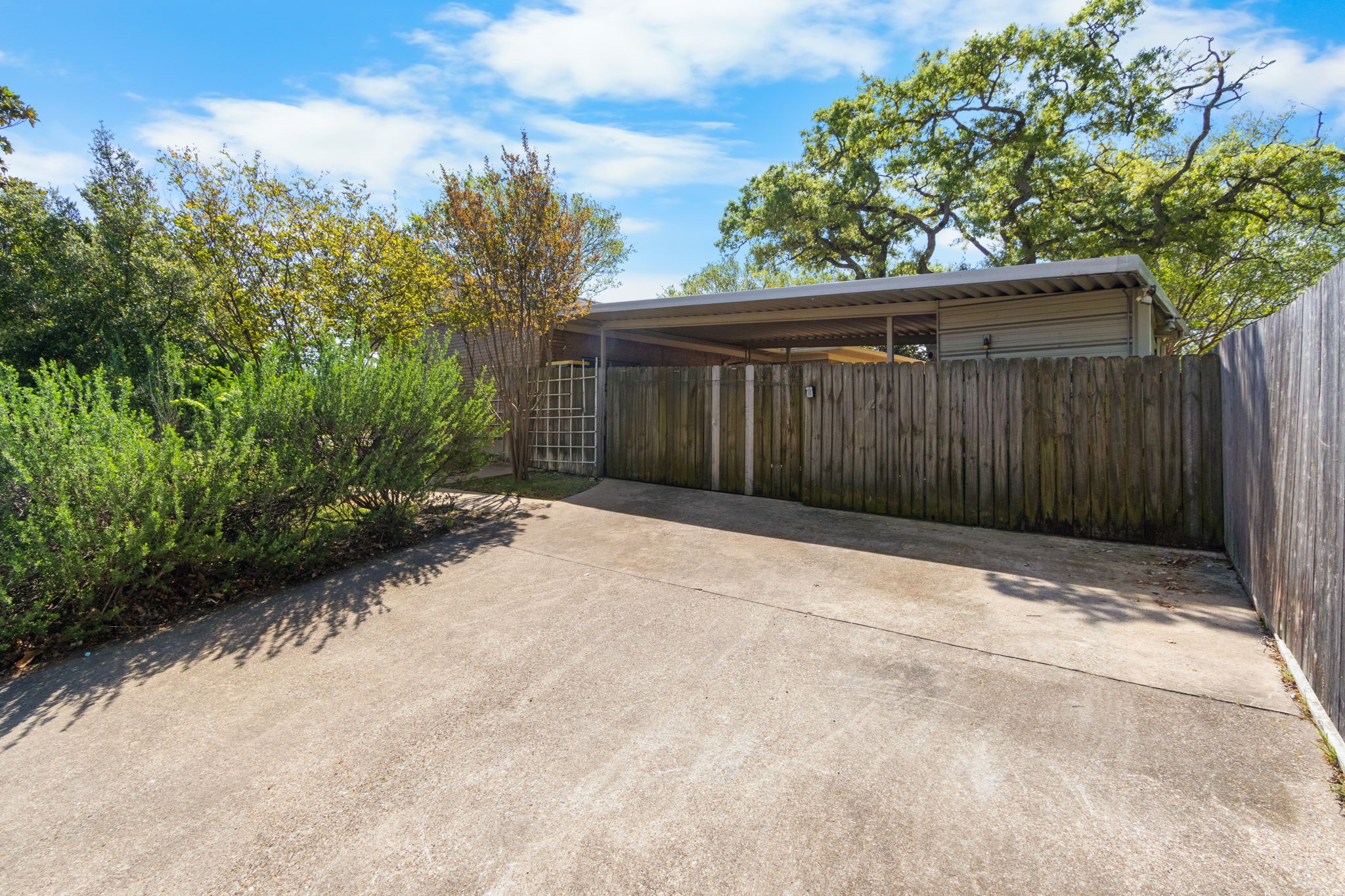 1016 Hummingbird Lane Woodway TX 76712