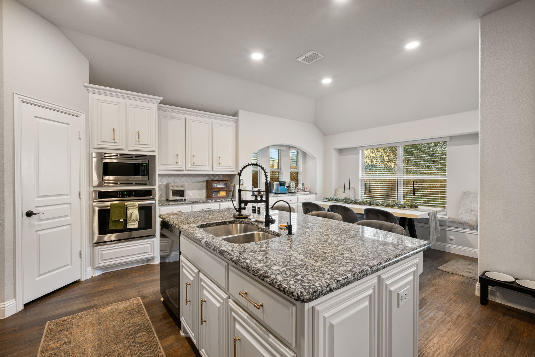 532 Tierra Vista Way Fort Worth TX 76131