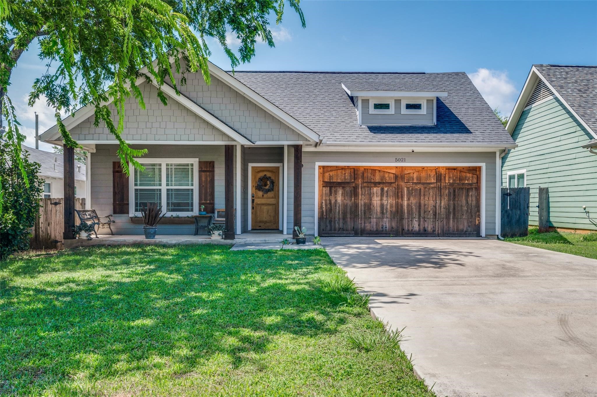5021 Curzon Avenue Fort Worth TX 76107