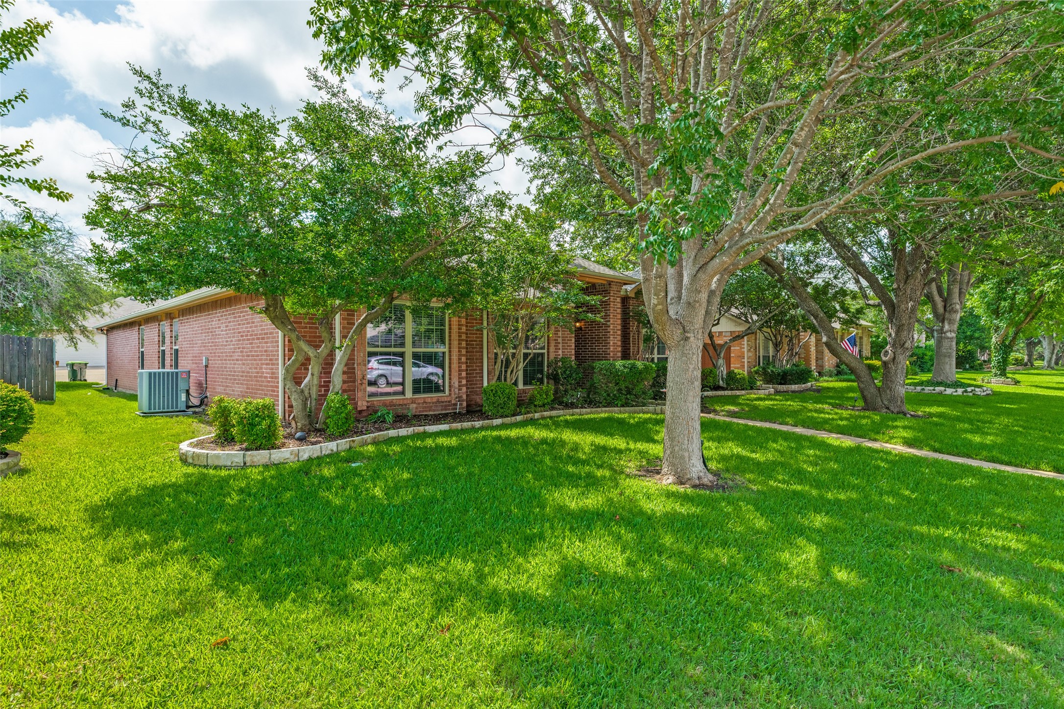 6816 Aimpoint Drive Plano TX 75023
