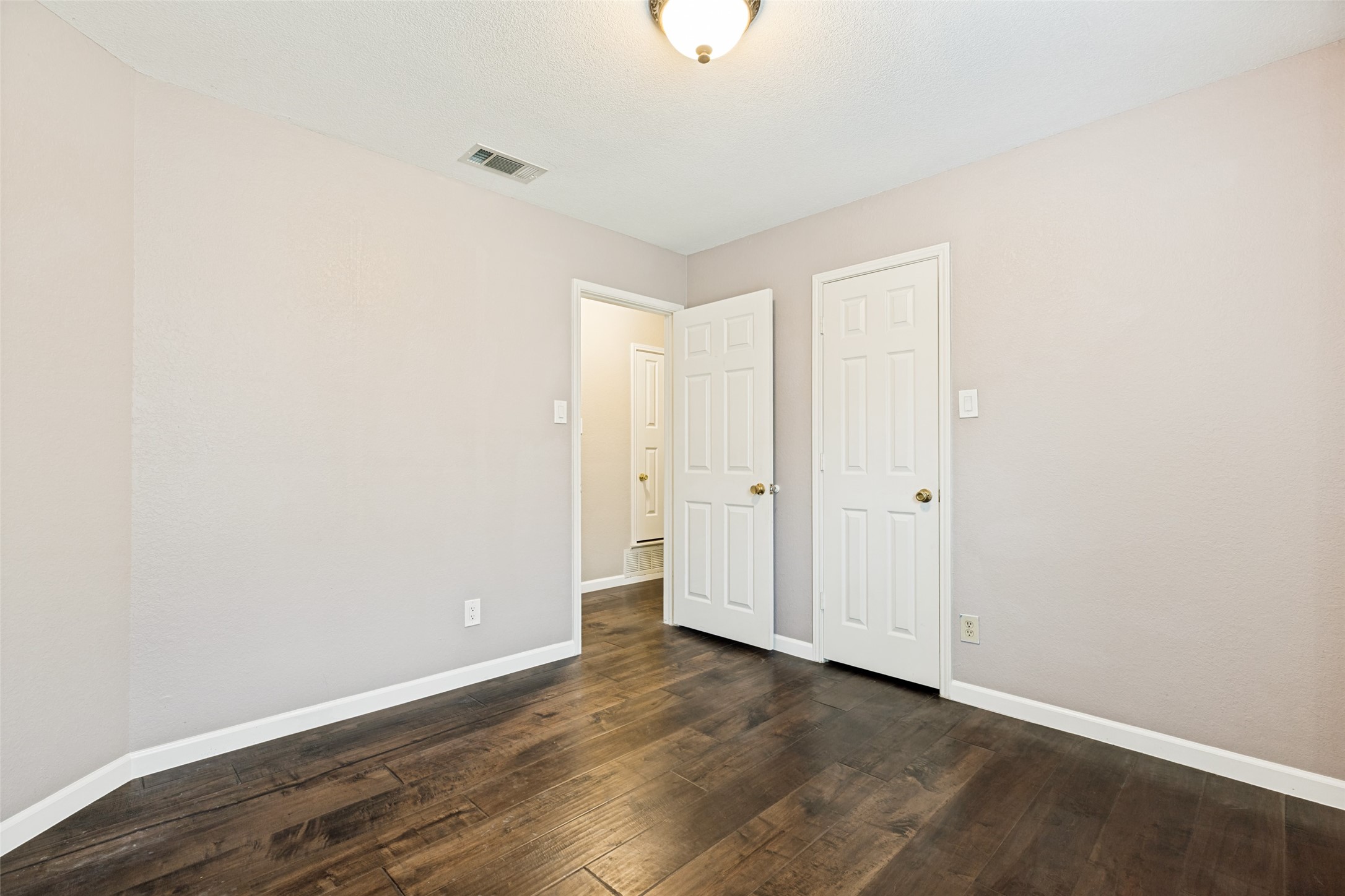 6816 Aimpoint Drive Plano TX 75023