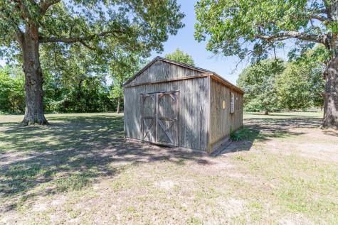420 Rs County Road 3210 Emory TX 75440