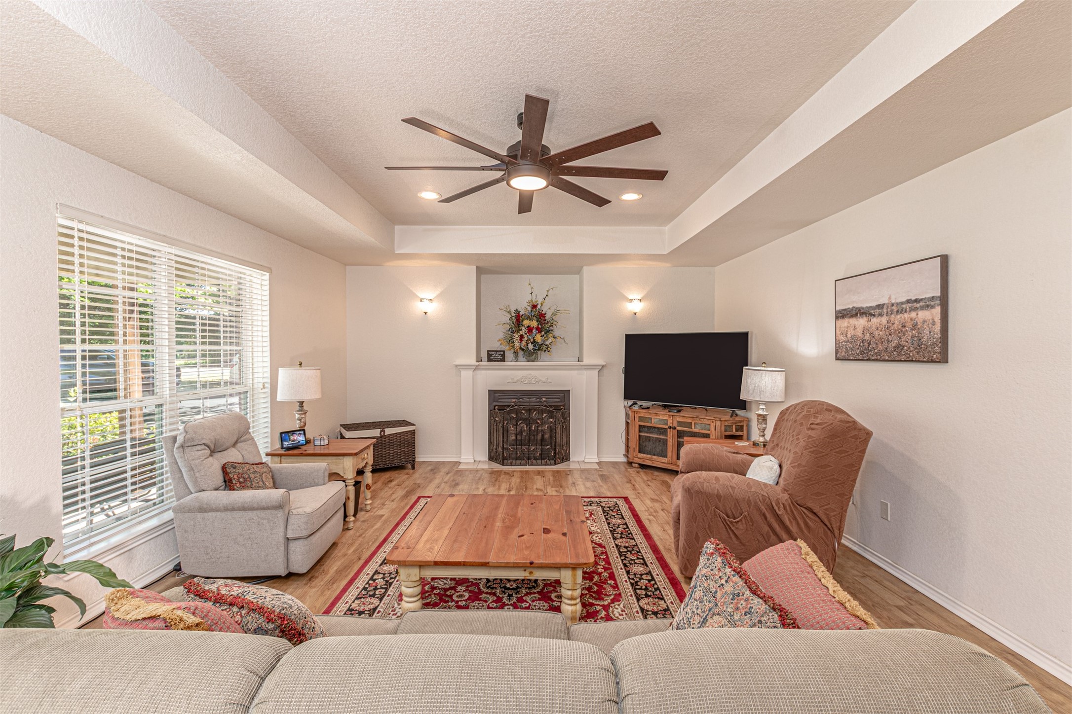 420 Rs County Road 3210 Emory TX 75440