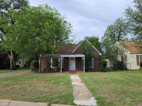 2608 Vincent Street Brownwood TX 76801