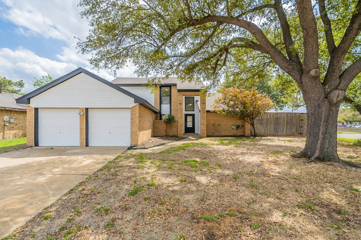 2649 Fairmont Drive Grand Prairie TX 75052