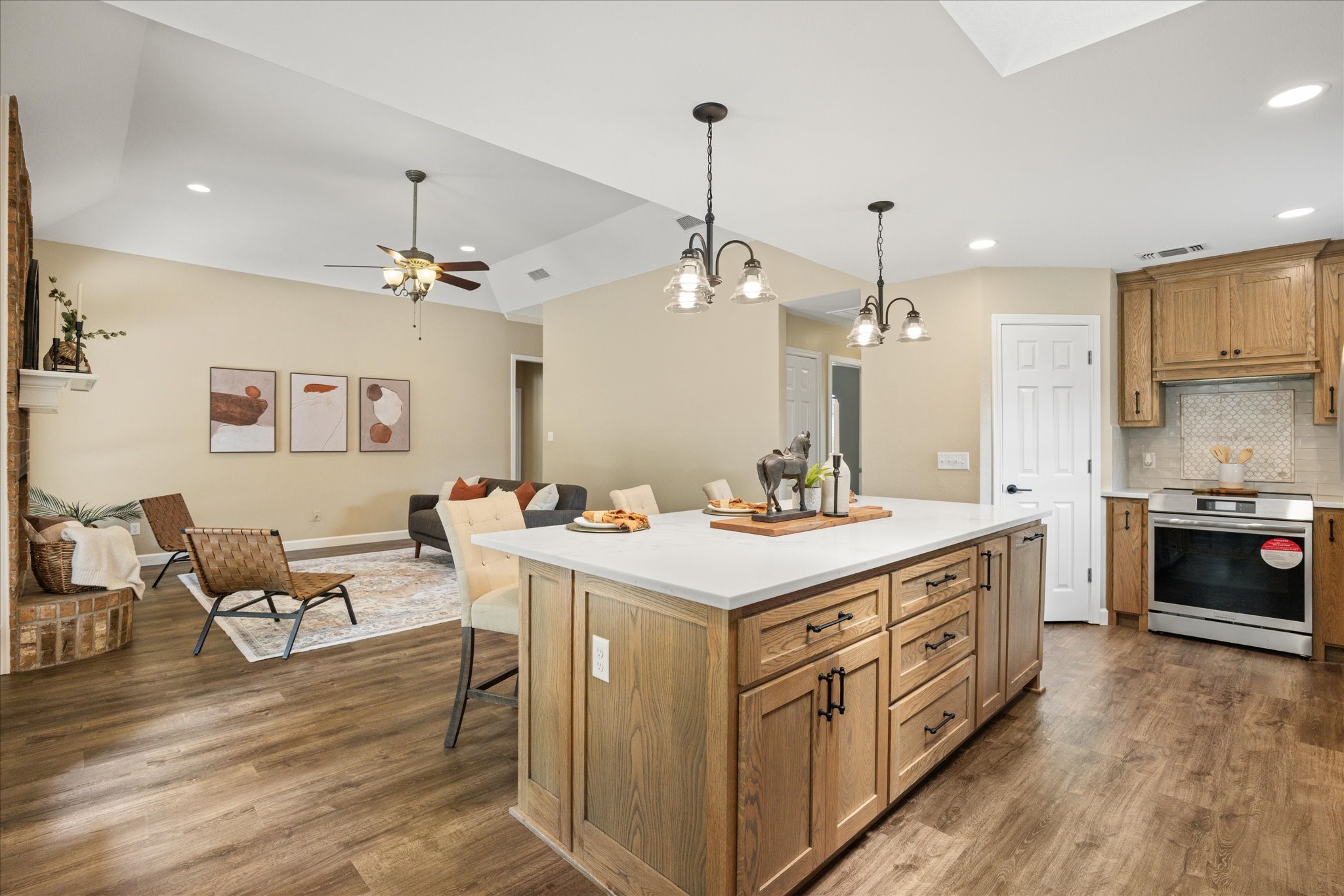 9126 Hanging Moss Drive Granbury TX 76049