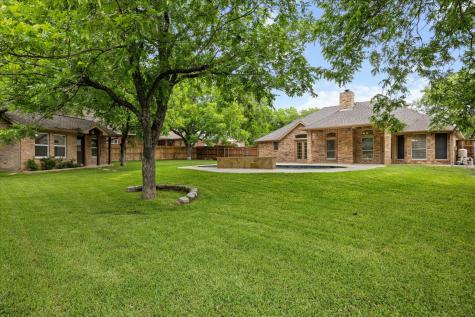 9126 Hanging Moss Drive Granbury TX 76049
