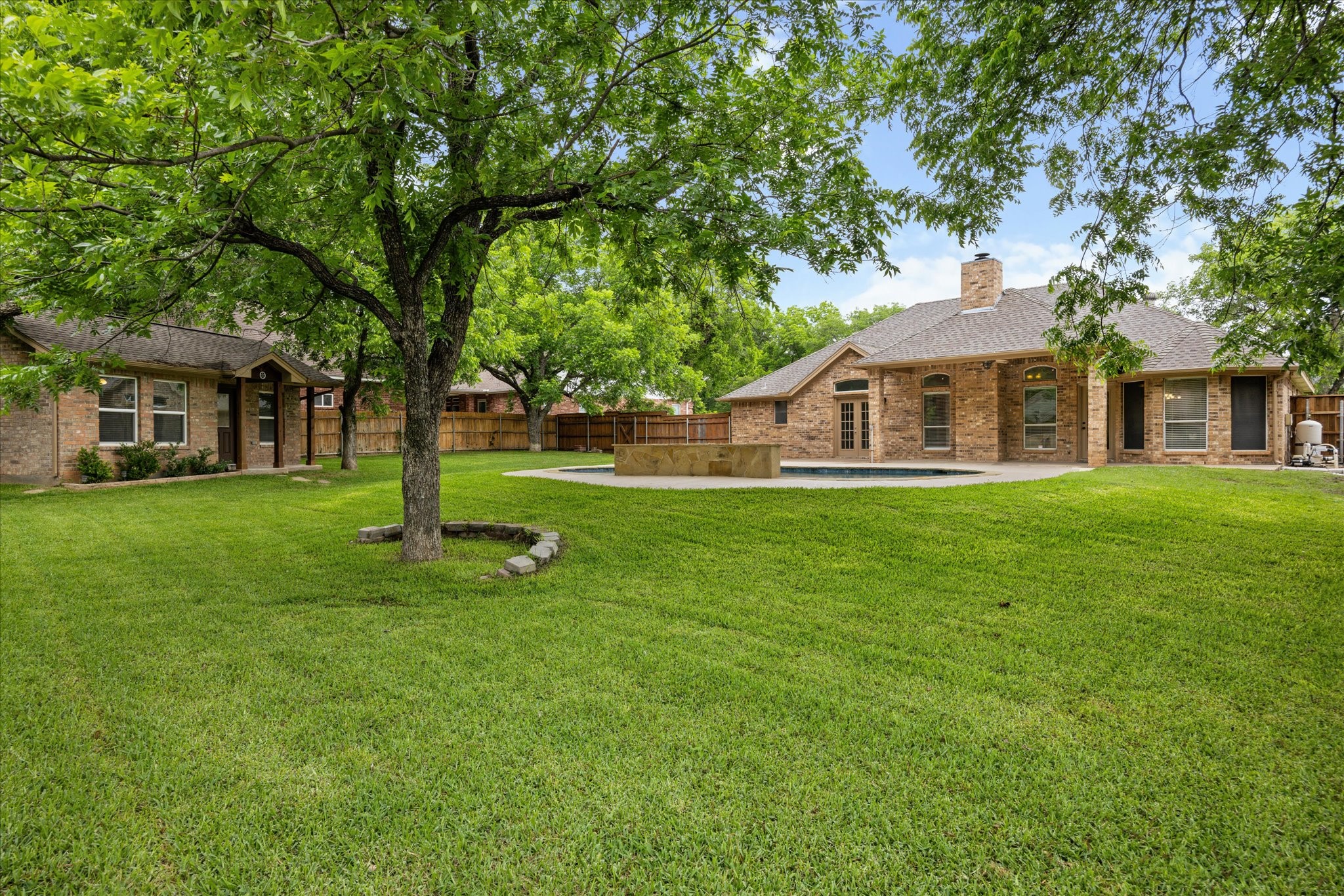9126 Hanging Moss Drive Granbury TX 76049