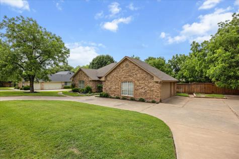 9126 Hanging Moss Drive Granbury TX 76049