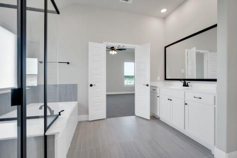 124 Lila Lake Drive Waxahachie TX 75165