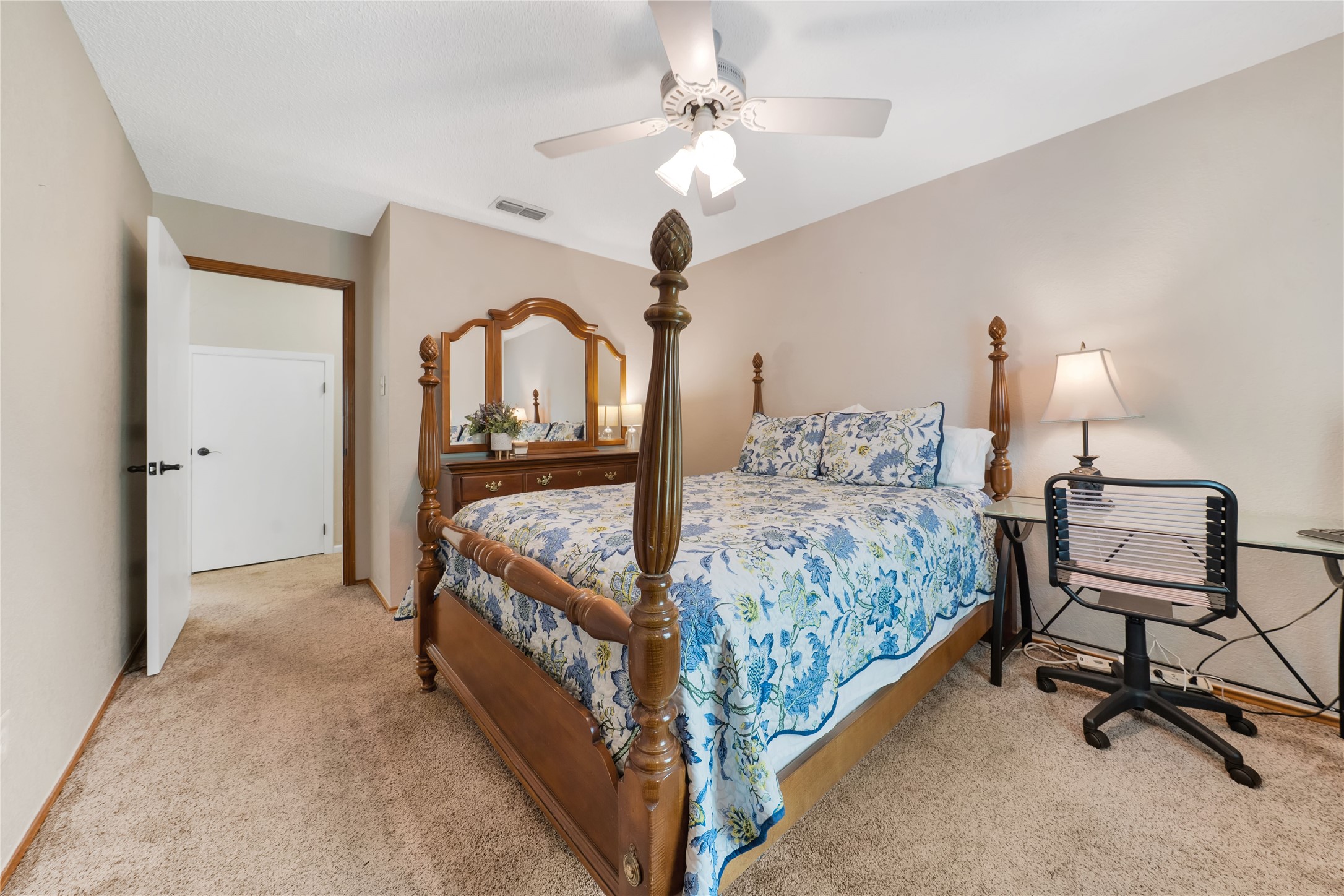 6717 Mesa Drive North Richland Hills TX 76182