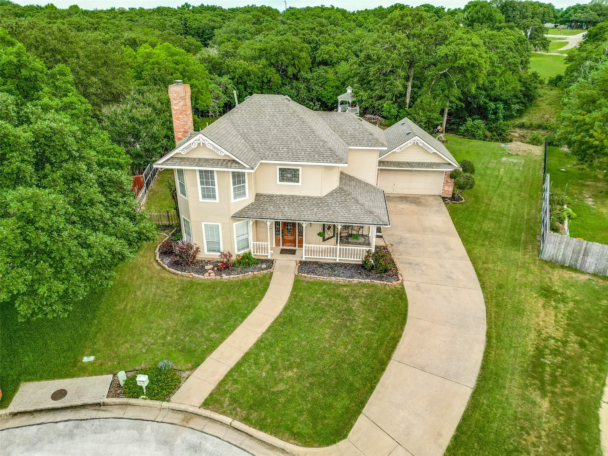 6518 Redstone Court Arlington TX 76001