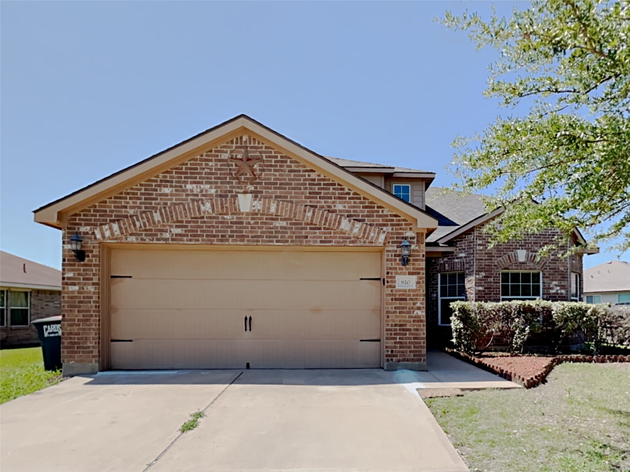 810 Oak Hollow Lane Anna TX 75409