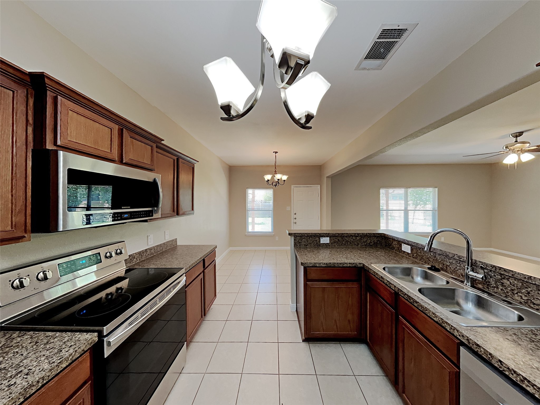 810 Oak Hollow Lane Anna TX 75409
