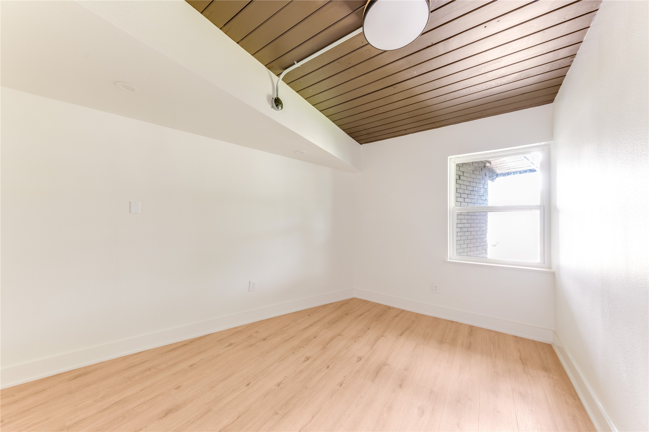 3611 Marsh Lane Place Dallas TX 75220