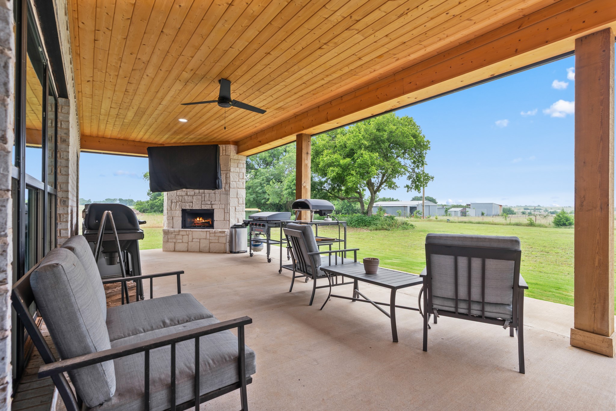 124 High Point Drive Hillsboro TX 76645