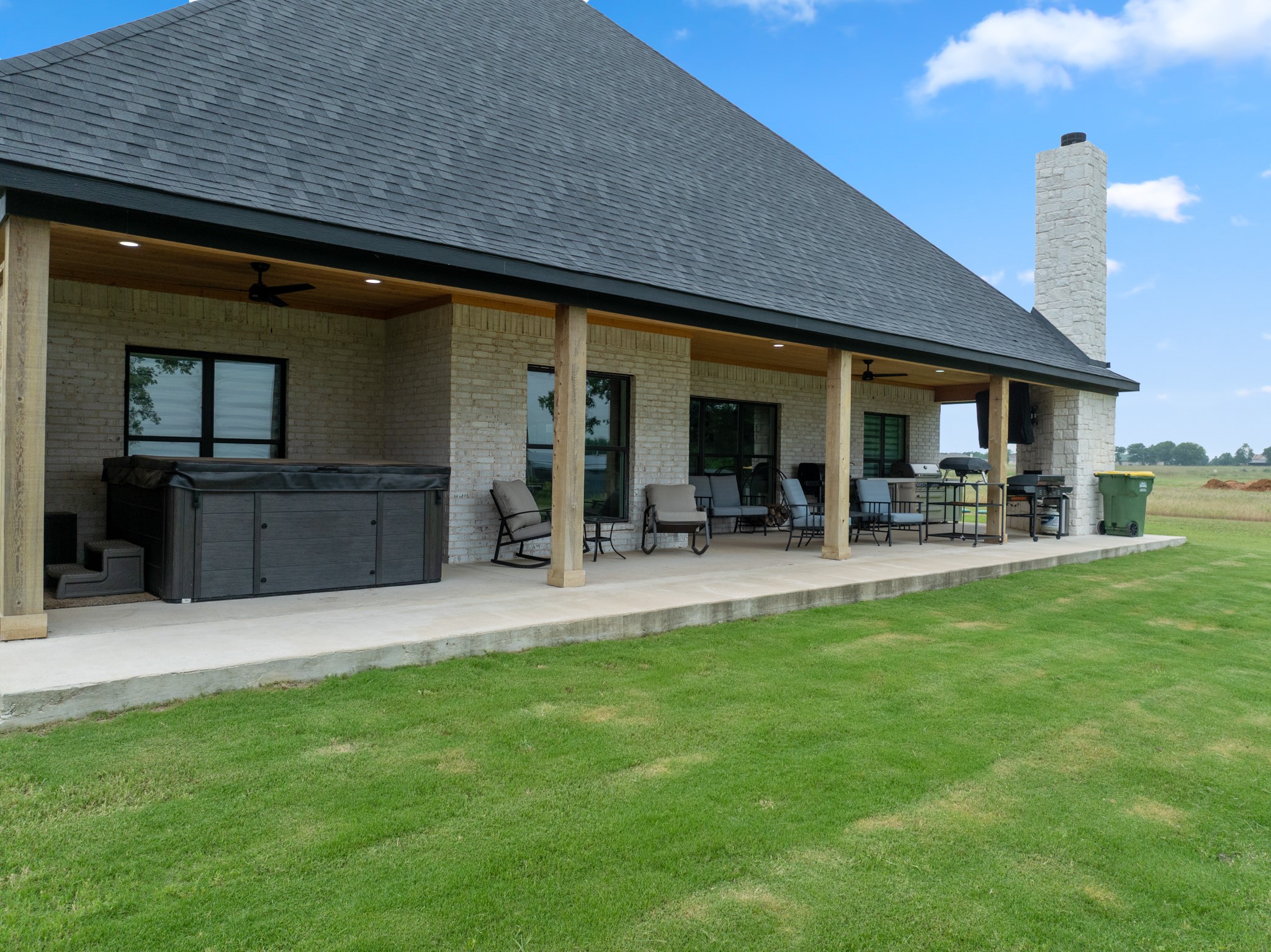 124 High Point Drive Hillsboro TX 76645