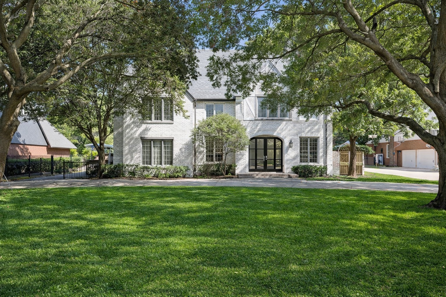 6239 Park Lane Dallas TX 75225
