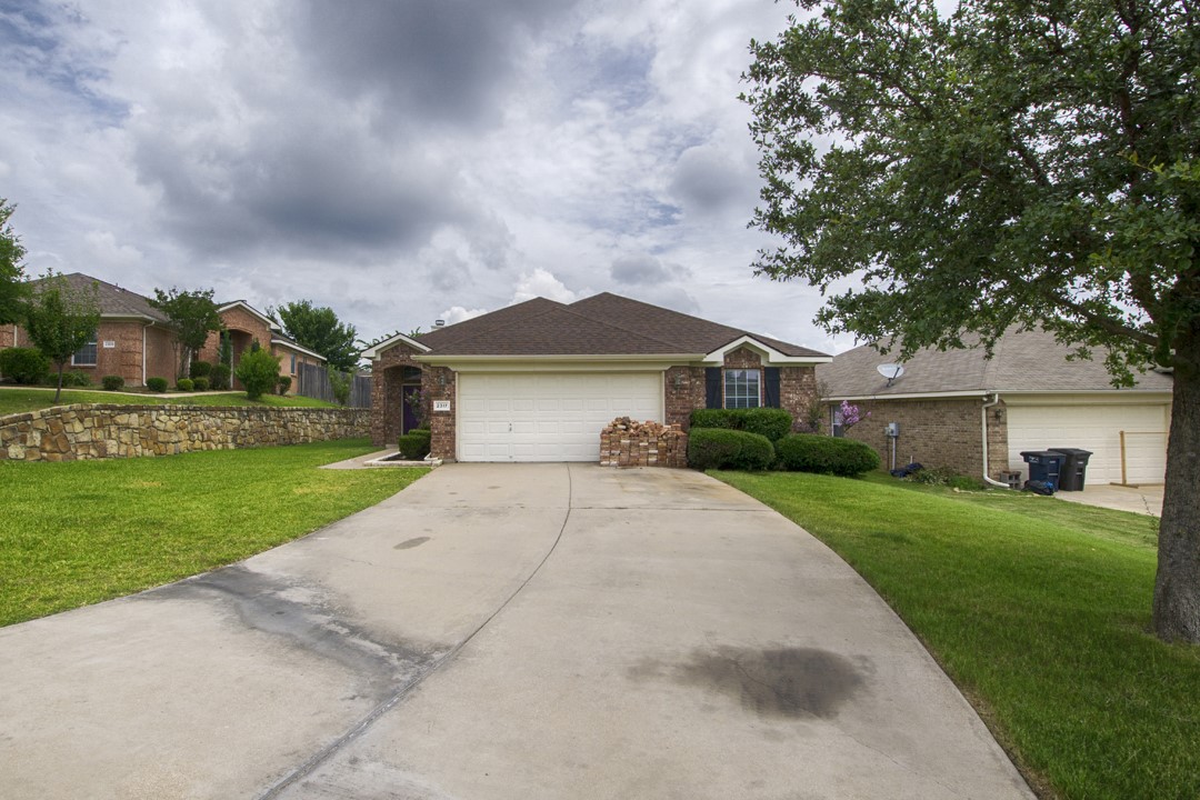2317 Whitney Court Fort Worth TX 76120