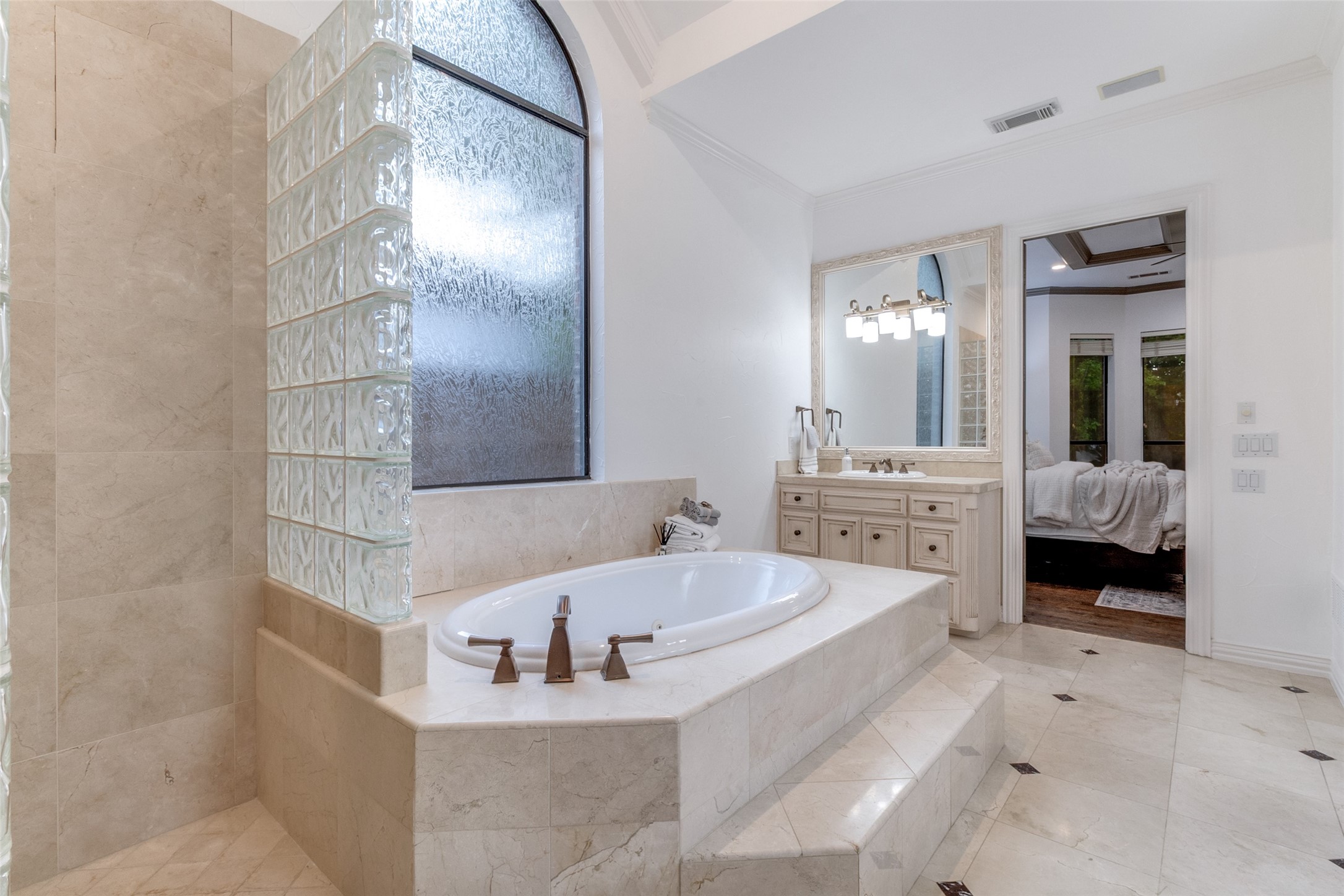 6621 Overlook Court Plano TX 75024