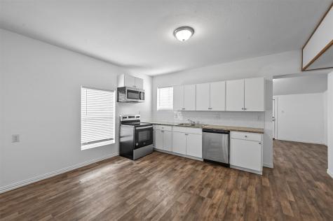 708 W Day Street Denison TX 75020
