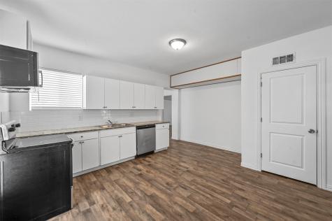 708 W Day Street Denison TX 75020