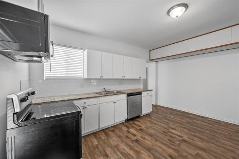 708 W Day Street Denison TX 75020